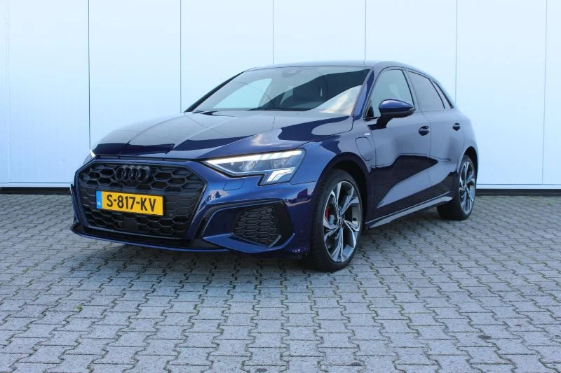 Audi A3 sportback 45 TFSI PHEV S edition Competition 180kW S-tronic automaat