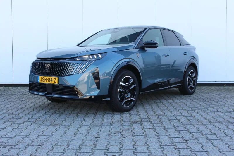 Peugeot E-3008 73kWh EV GT Avantage 157kW